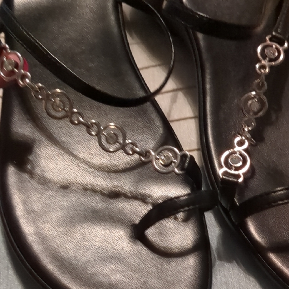 Matisse Black Sandals with Jeweled T-Strap Design - Picture 3 of 6
